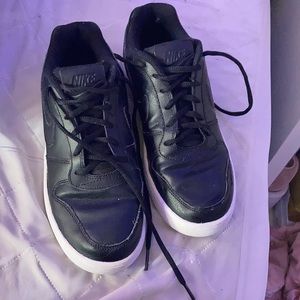 Nike sneakers like brand new